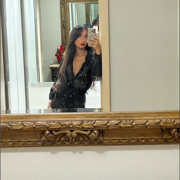 Zara Black Jumpsuit with Wide-Leg Elegance - Picture 4 of 4